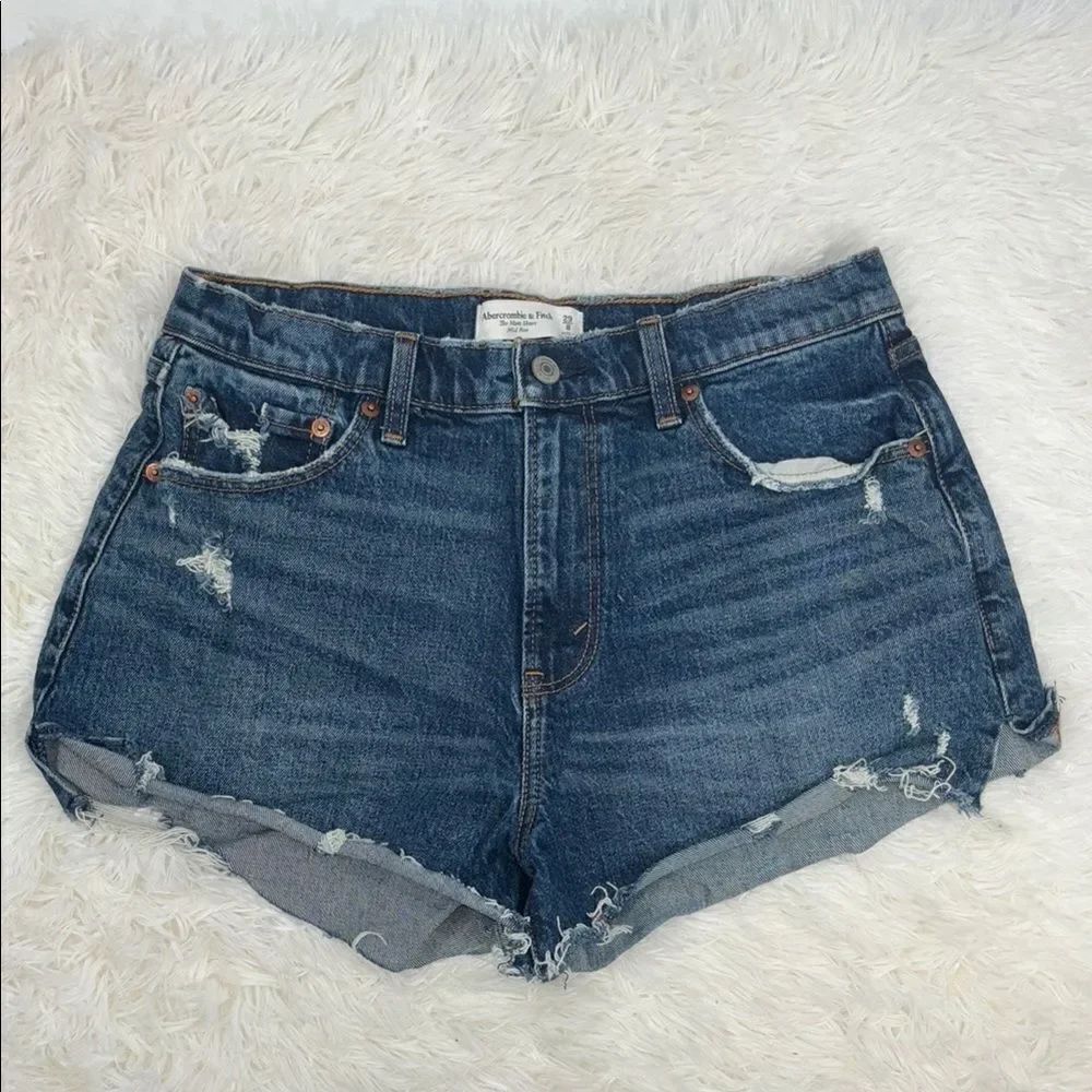 Abercrombie & Fitch Mom Short Mid Rise Curve Love Size 29